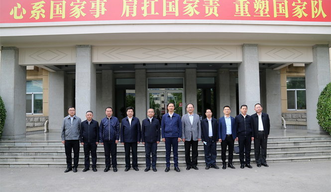 山西省委常委、大同市委书记卢东亮调研山西煤化所